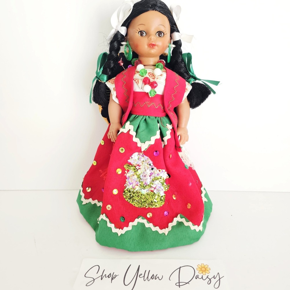 Vintage Mexican‎ Souvenir Doll China Poblana Red Green Dress Sombrero 10.5in
